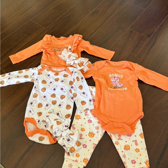 Orange and White Halloween Themed Kids Bundle 3-6 Months - Picture 1 of 12